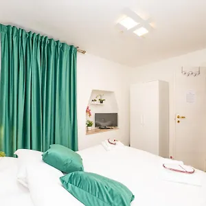 nina-sweet-home-venice.hotelslidodijesolo.com/